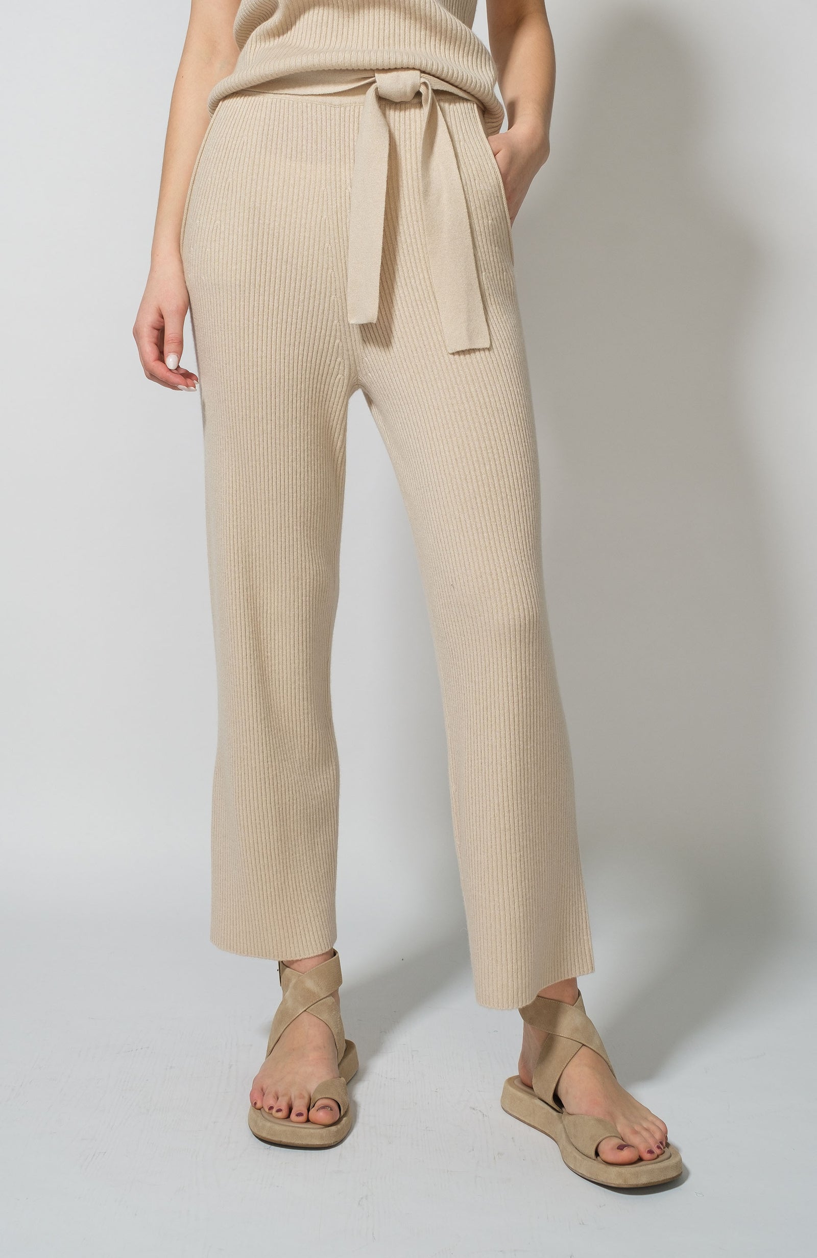 Belt-waisted Ribbed Trousers FTC CASHMERE - Shop Online at BEIGE | BROWN