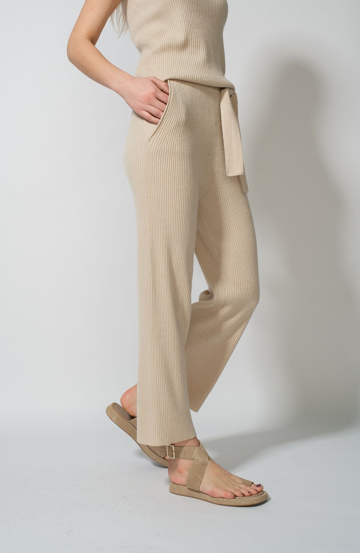 Belt-waisted Ribbed Trousers FTC CASHMERE - Shop Online at BEIGE | BROWN