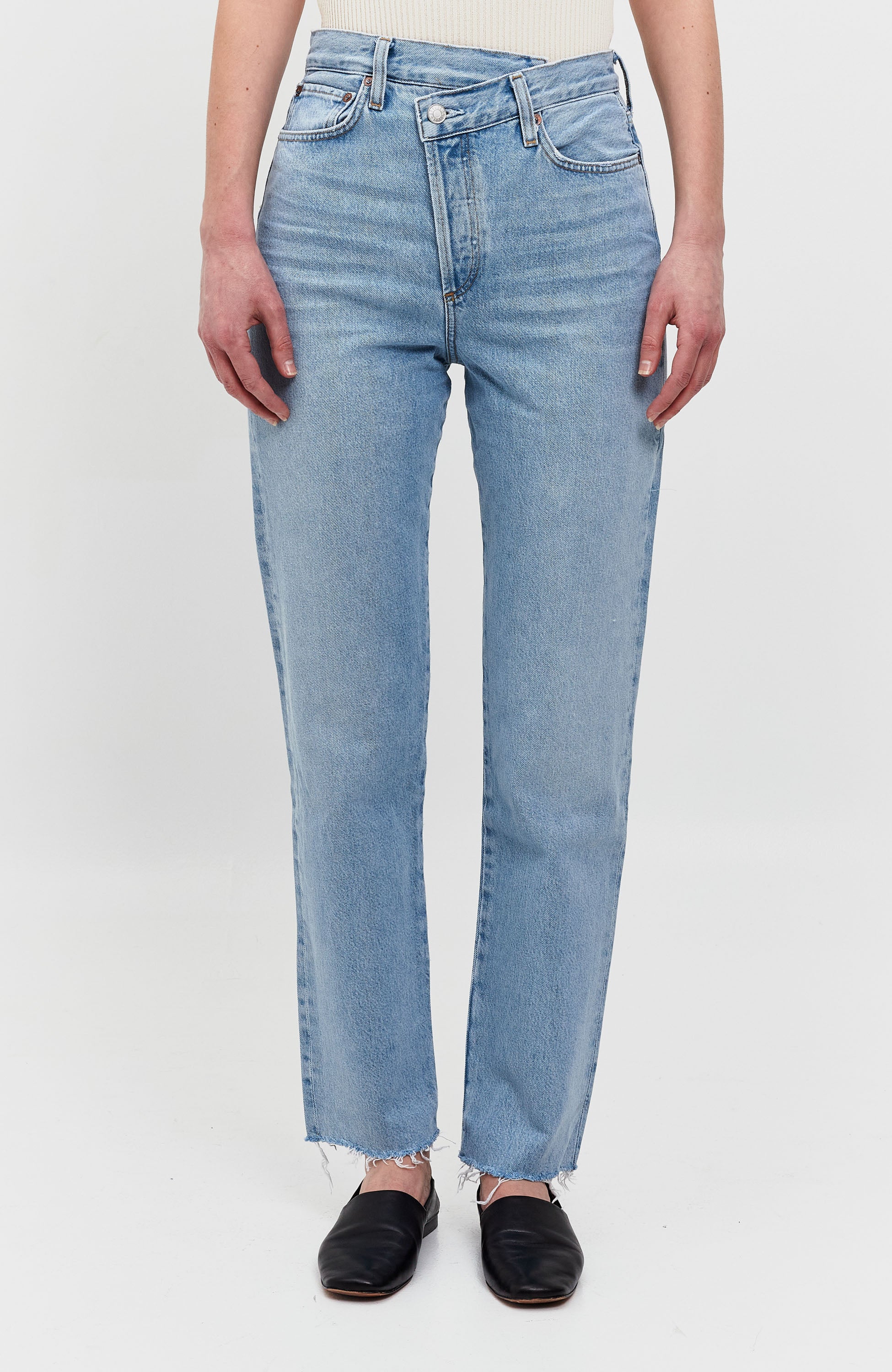 Women's Jeans - Shop Online at BEIGE BROWN ®